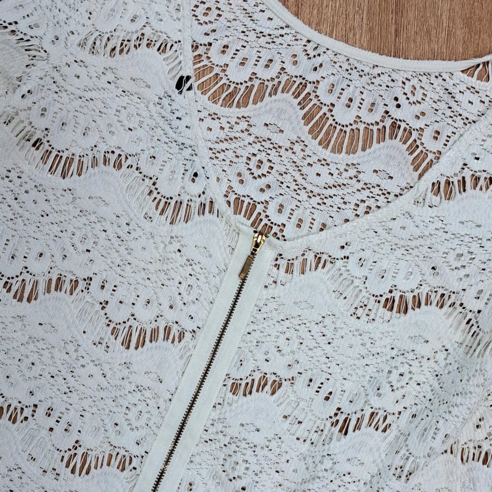 TRF Zara Collection Lace Top EUC Size Medium - Picture 6 of 7